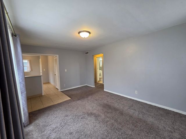 7625 White Oak Avenue, Hammond, IN 46324