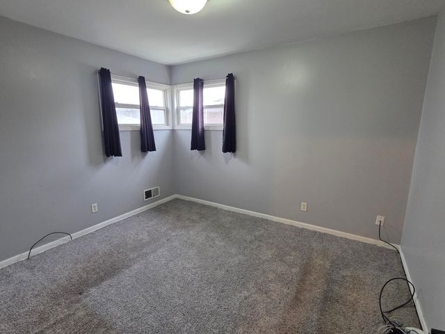 7625 White Oak Avenue, Hammond, IN 46324