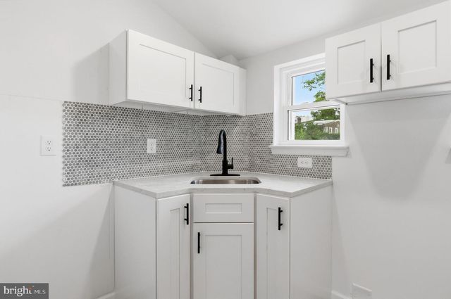 1363 SELLERS ST, Philadelphia, PA 19124