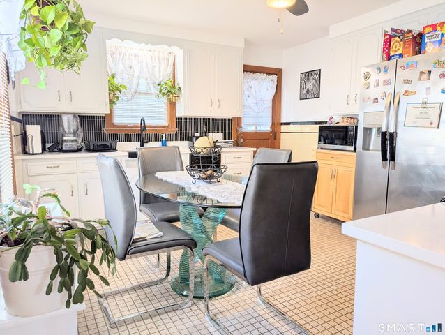 50 Union Street, Shelton, CT 06484