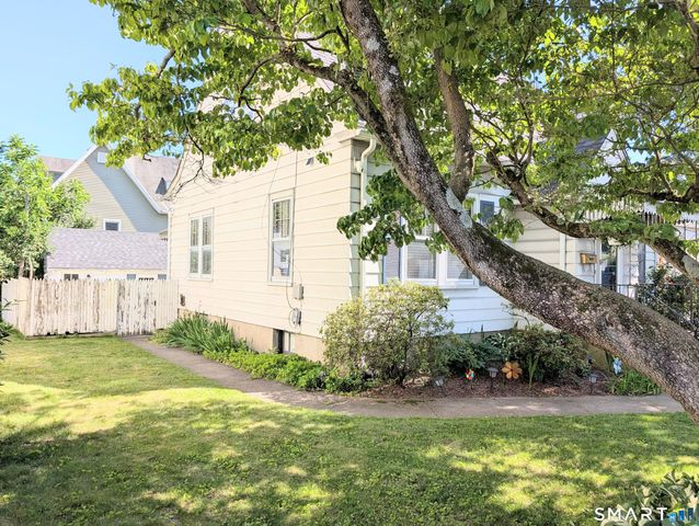 50 Union Street, Shelton, CT 06484