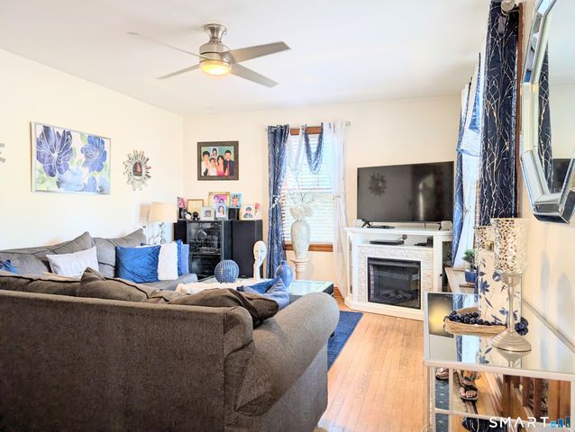 50 Union Street, Shelton, CT 06484