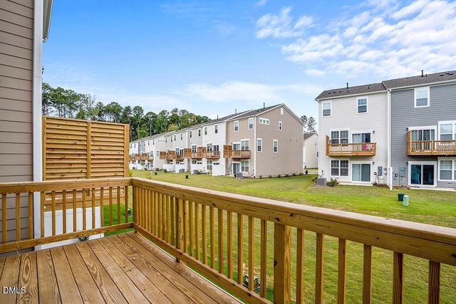 2804 Austin Fls Station, Apex, NC 27502