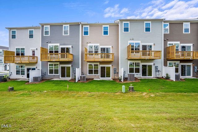 2804 Austin Fls Station, Apex, NC 27502