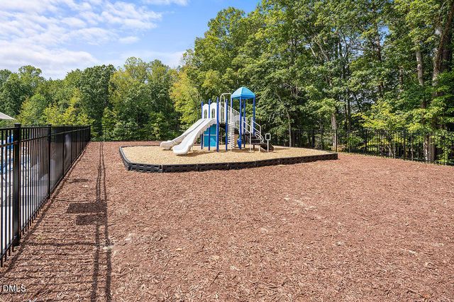 2804 Austin Fls Station, Apex, NC 27502