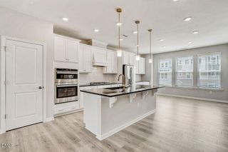 2804 Austin Fls Station, Apex, NC 27502