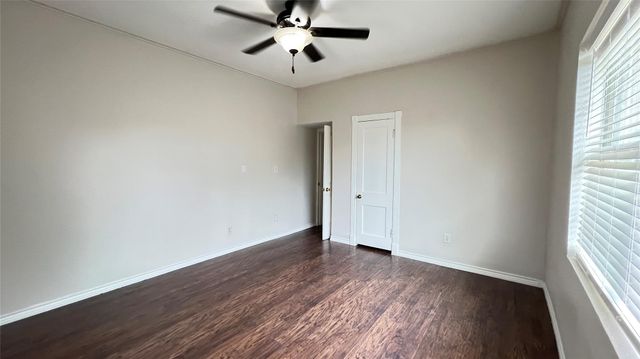 8211 Findlay Street, Houston, TX 77017