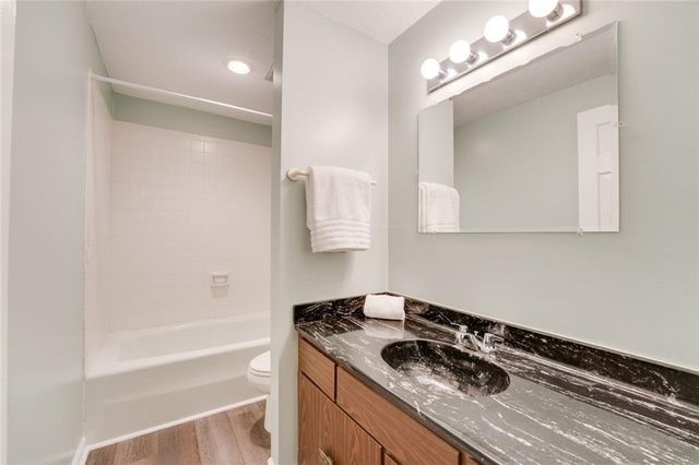 1290 Oakhaven Drive, Roswell, GA 30075