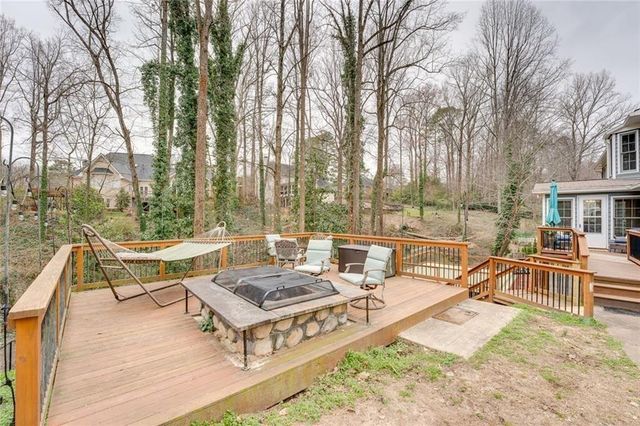 1290 Oakhaven Drive, Roswell, GA 30075