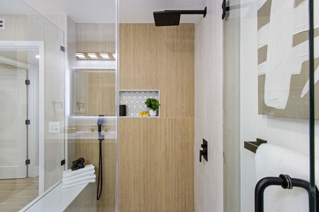 2772 Tice Creek Dr 4, Walnut Creek, CA 94595