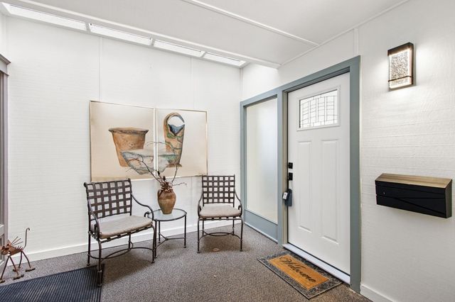 2772 Tice Creek Dr 4, Walnut Creek, CA 94595