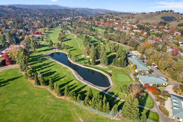 2772 Tice Creek Dr 4, Walnut Creek, CA 94595