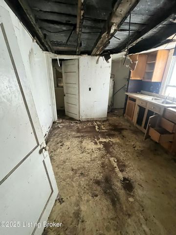 3810 Jewell Ave, Louisville, KY 40212