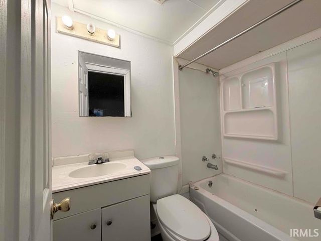 613 615 N Fulton Avenue, Evansville, IN 47710