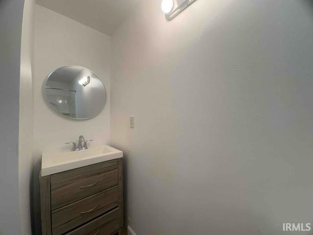 613 615 N Fulton Avenue, Evansville, IN 47710