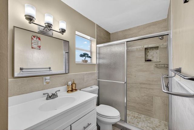 1827 Pinehurst Drive, West Palm Beach, FL 33407