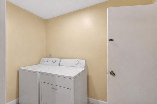 1827 Pinehurst Drive, West Palm Beach, FL 33407