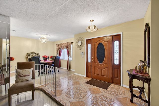 1827 Pinehurst Drive, West Palm Beach, FL 33407