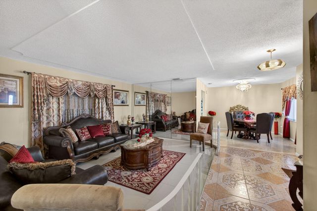 1827 Pinehurst Drive, West Palm Beach, FL 33407