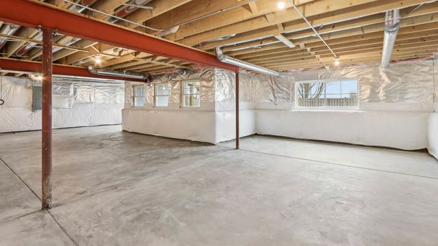 284 Snowdrop Lane, Elgin, IL 60124