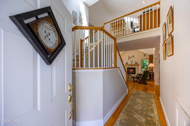29 Pepper Lane, Saratoga Springs, NY 12866