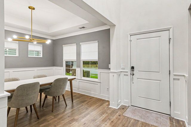 6028 Coral Berry Road, Hanahan, SC 29410