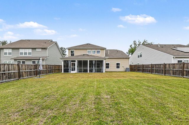 6028 Coral Berry Road, Hanahan, SC 29410