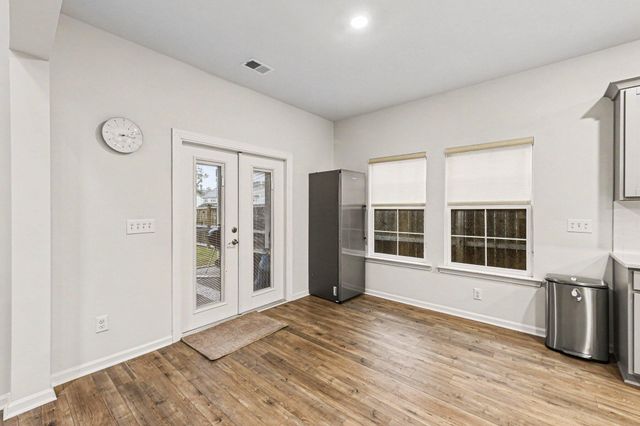 6028 Coral Berry Road, Hanahan, SC 29410