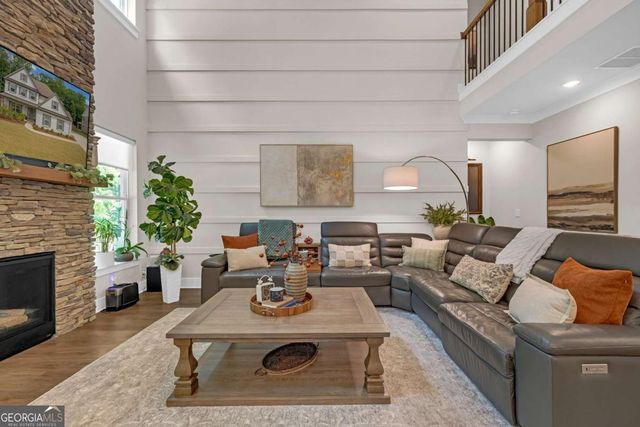 5332 Summer Oak Lane, Buford, GA 30518