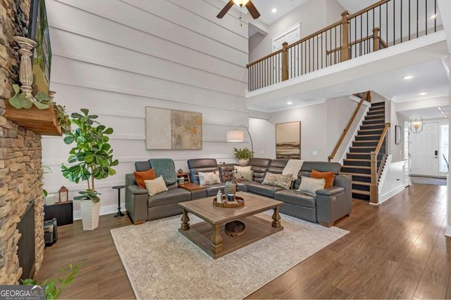 5332 Summer Oak Lane, Buford, GA 30518