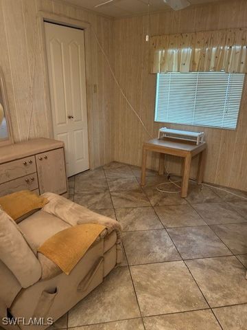 611 Charlemagne BLVD, Naples, FL 34112