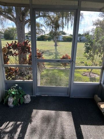 611 Charlemagne BLVD, Naples, FL 34112