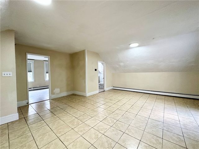 137 Sutton Street, Providence, RI 02903