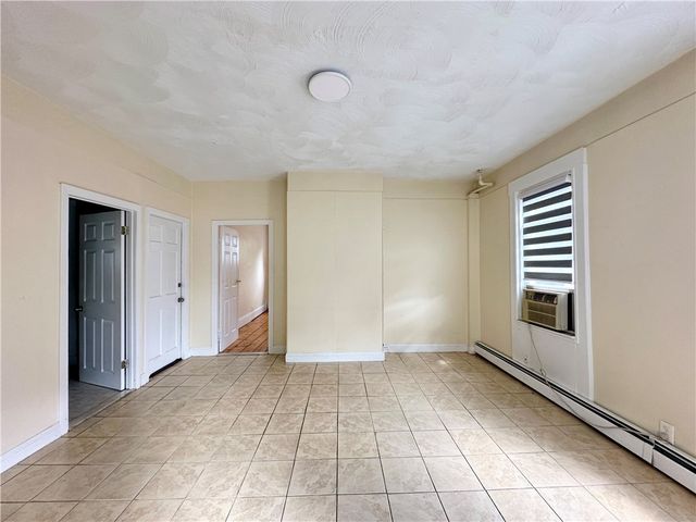 137 Sutton Street, Providence, RI 02903