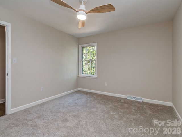 2041 Glouchester Circle, Charlotte, NC 28226