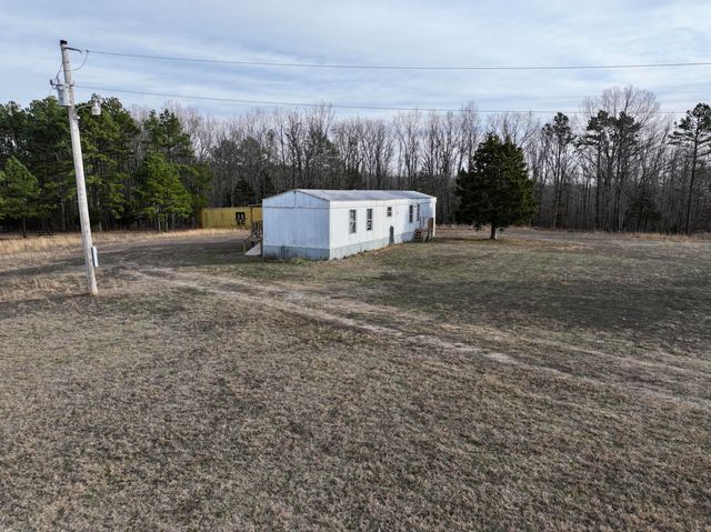 526 S County Road 159, Fremont, MO 63941
