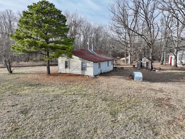 526 S County Road 159, Fremont, MO 63941