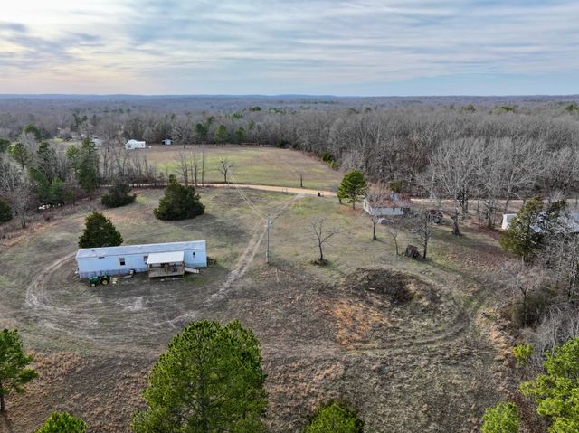 526 S County Road 159, Fremont, MO 63941