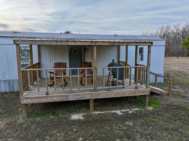 526 S County Road 159, Fremont, MO 63941