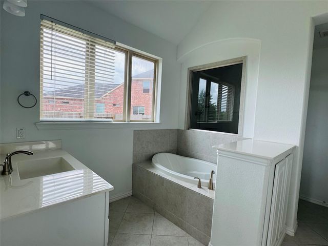 8403 Terrace Valley Circle, Richmond, TX 77407