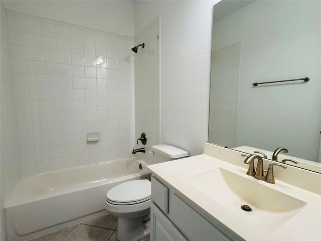 8403 Terrace Valley Circle, Richmond, TX 77407