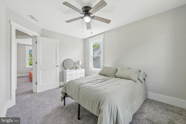 1411 MORTON AVE, Folsom, PA 19033