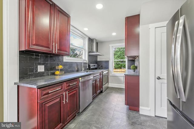 1411 MORTON AVE, Folsom, PA 19033