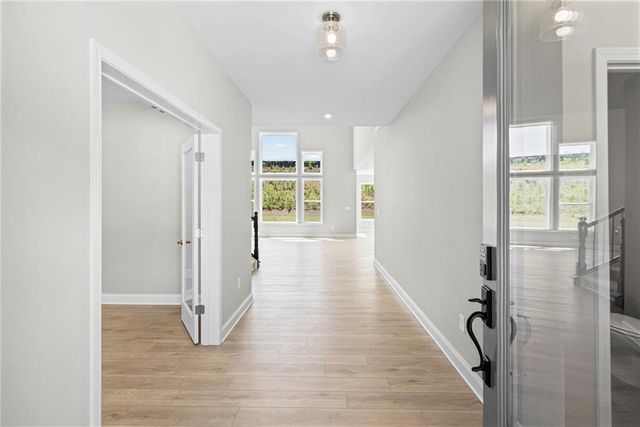 150 Hidden Fields Way, Hoschton, GA 30548