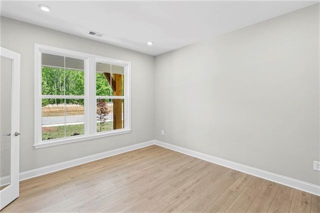 150 Hidden Fields Way, Hoschton, GA 30548