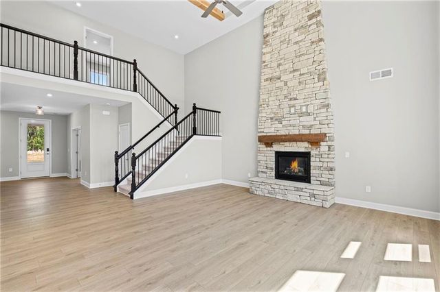150 Hidden Fields Way, Hoschton, GA 30548