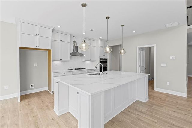150 Hidden Fields Way, Hoschton, GA 30548