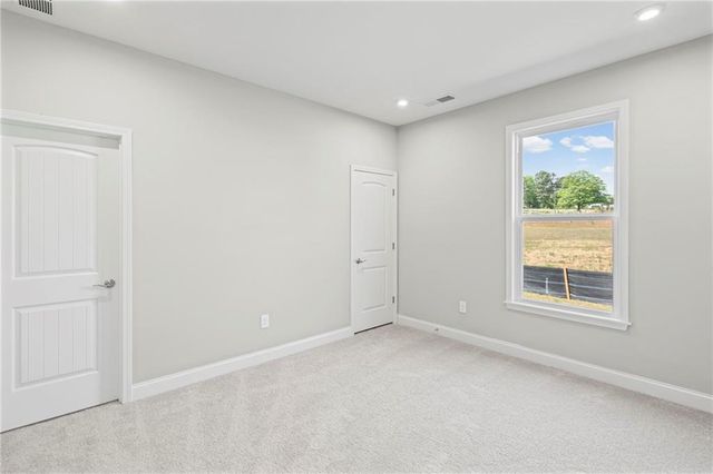 150 Hidden Fields Way, Hoschton, GA 30548