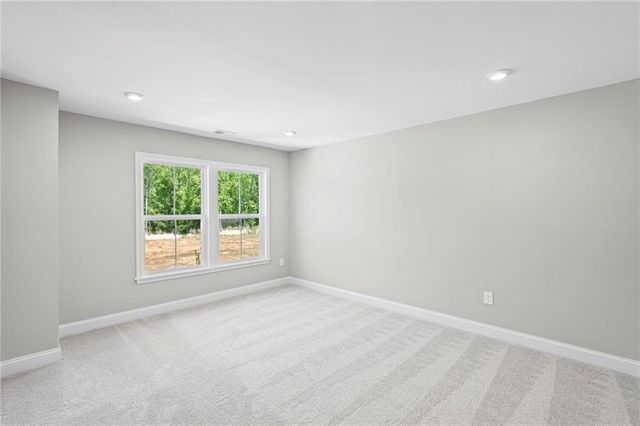 150 Hidden Fields Way, Hoschton, GA 30548