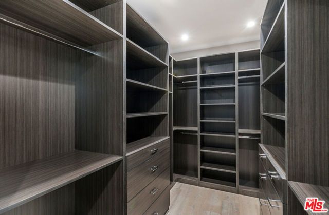 2122 Castle Heights Avenue, Los Angeles, CA 90034